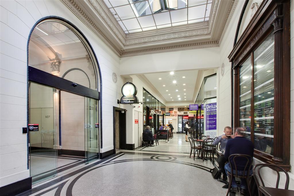Pitt St 211 250 Sydney Foyer2 (Large)